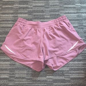 Lululemon Hotty Hot 4” Mid Rise